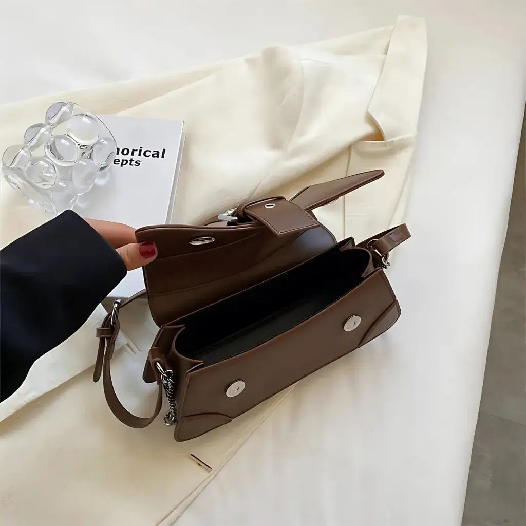 Bolsa Feminina de Couro Modelo Saphira