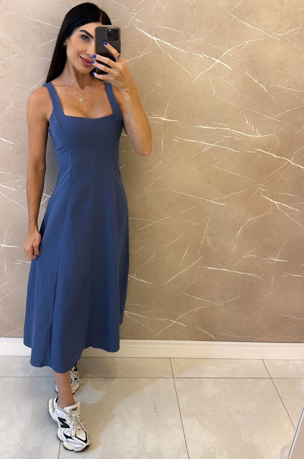 VESTIDO LARA