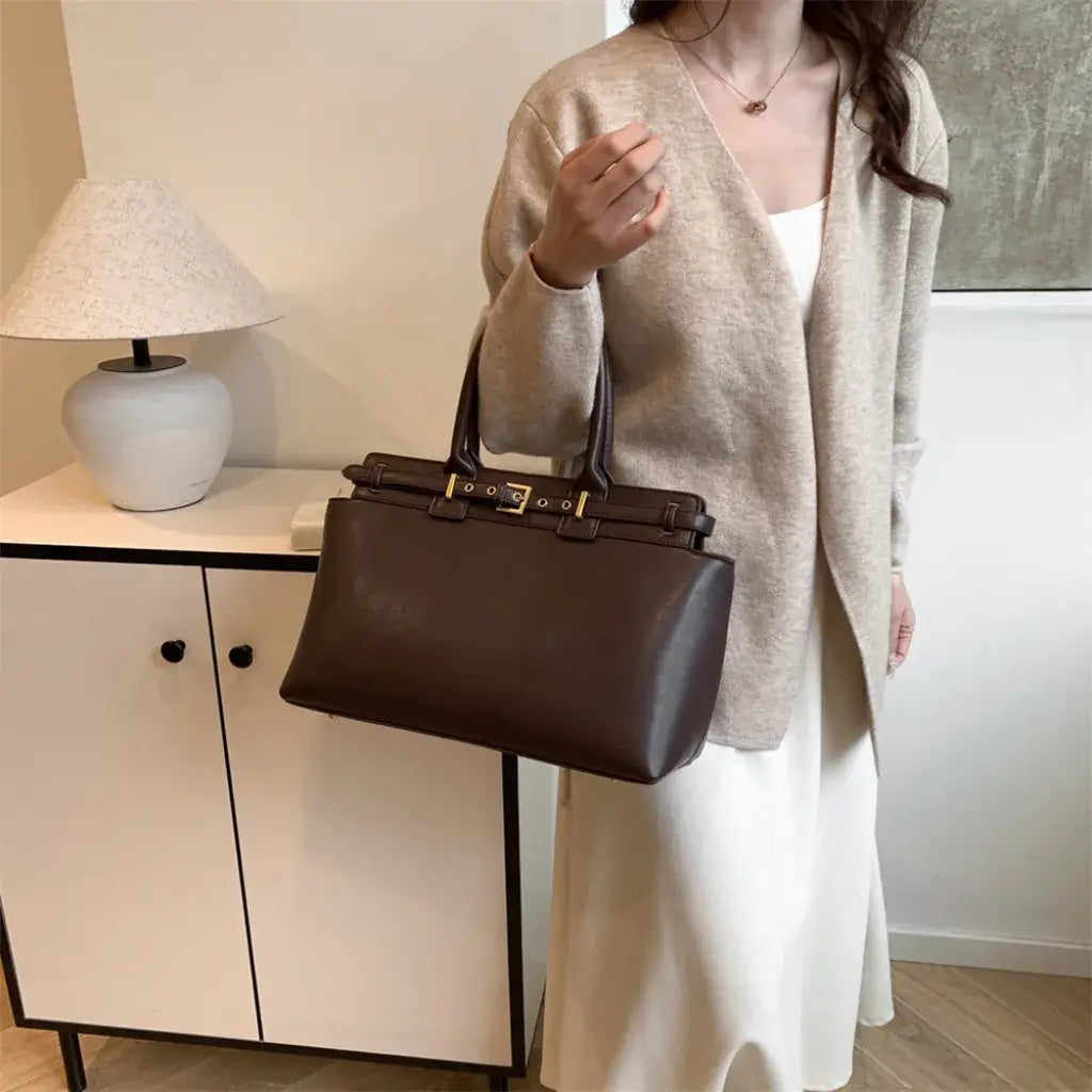 Bolsa Feminina Grande de Couro Amélia
