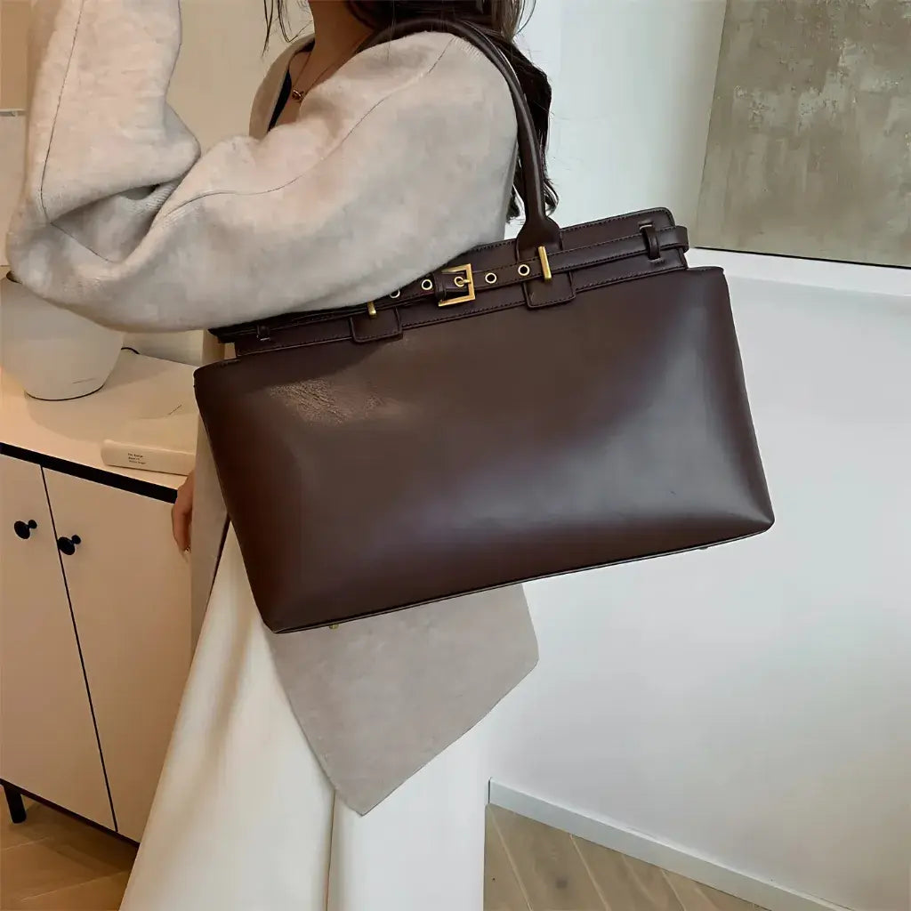 Bolsa Feminina Grande de Couro Amélia