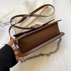 Bolsa Feminina de Couro Modelo Saphira