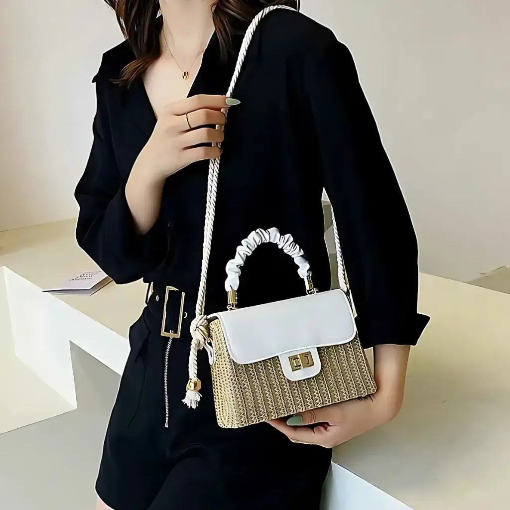 Bolsa de Palha Modelo Secret White