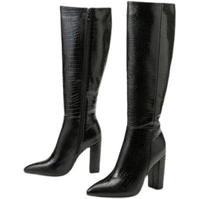 Bota Cano Alto Feminina de Couro Jacaré