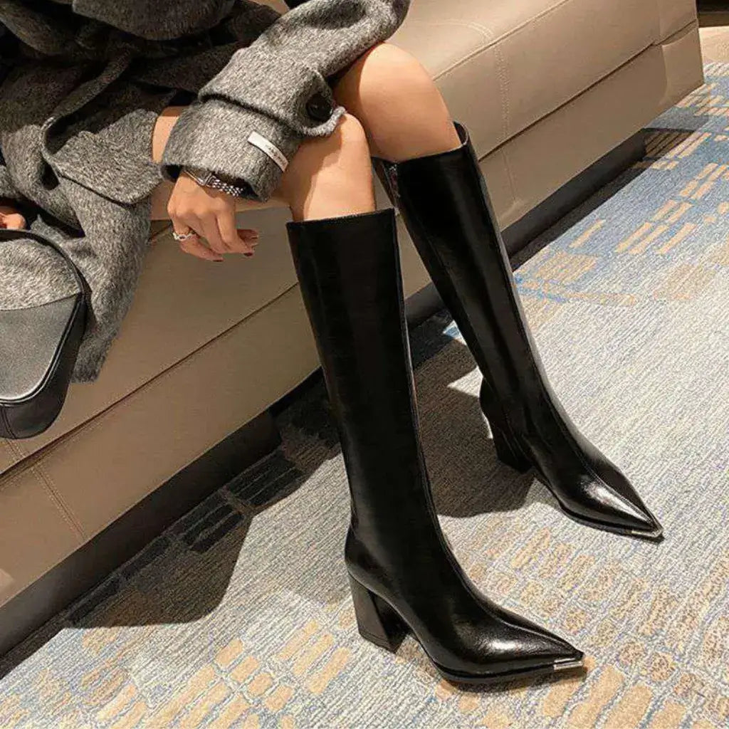 Bota Feminina Cano Longo Preta Infinity