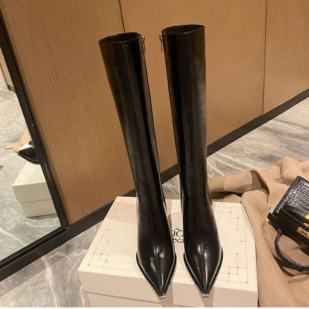 Bota Feminina Cano Longo Preta Infinity