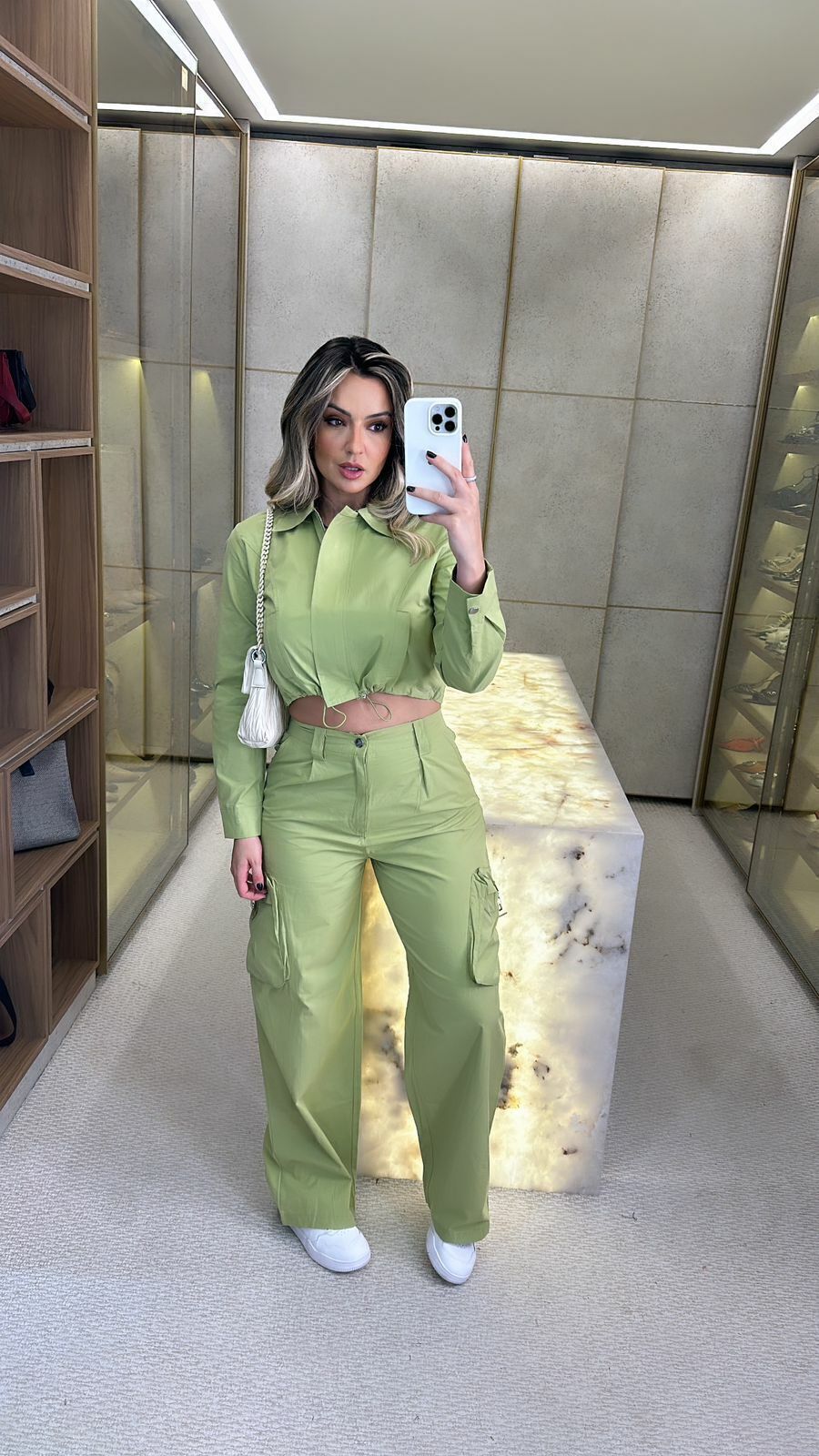 Conjunto Luana | Cropped e Calça Cargo